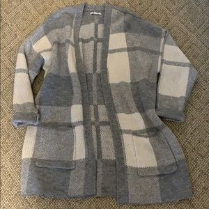 American eagle chunky sweater